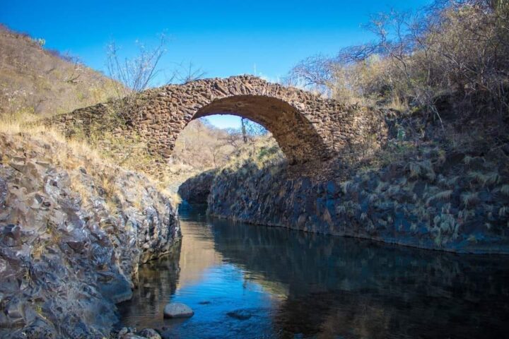 El puente del diablo en Buenavista Michoacán