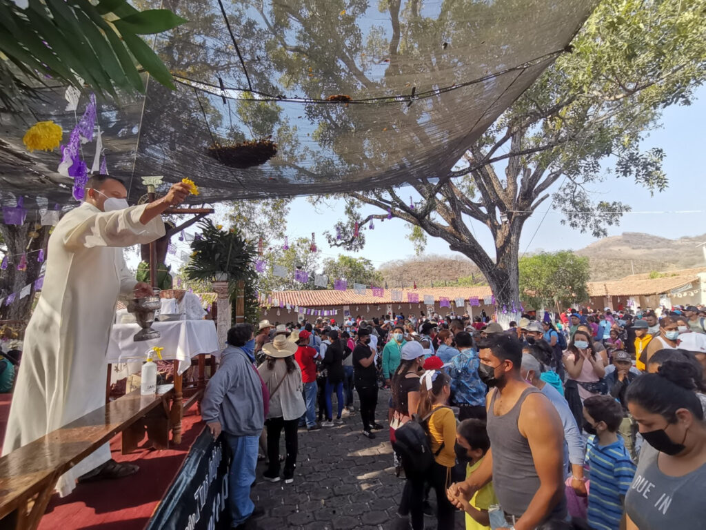 Fiesta de la Ceniza Carácuaro Michoacán